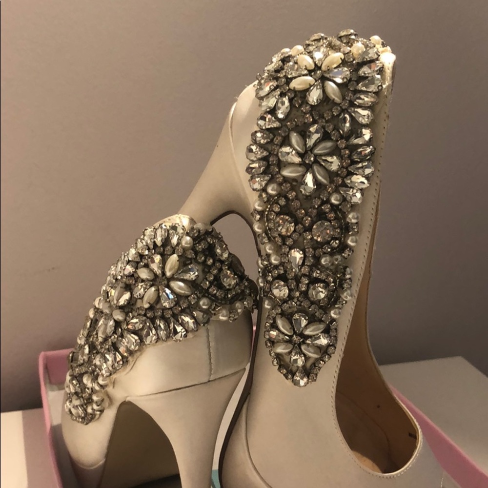 Wedding satin shoes